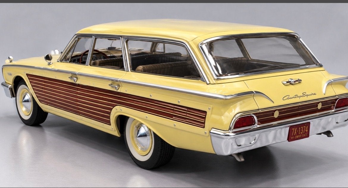 Ford Country Squire MCG 1:18 nieuw in de doos, Ophalen of Verzenden, Nieuw, Auto, Overige merken