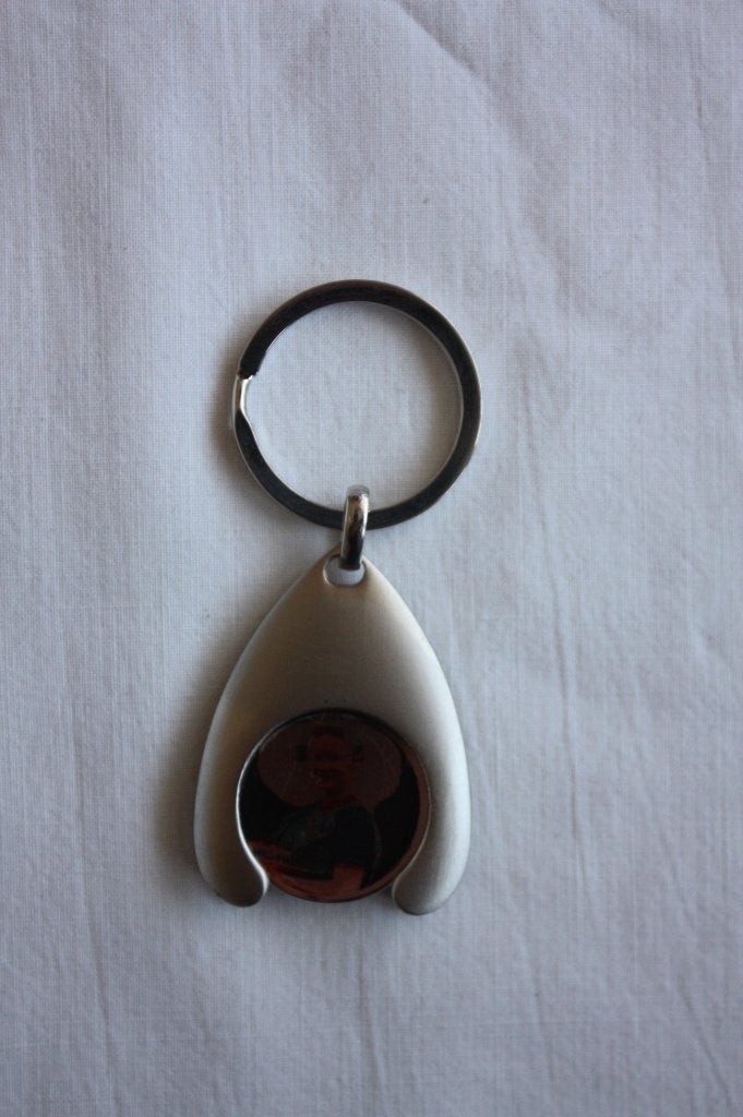 Klederdracht folklore sleutelhanger leuk souvenirtje €.3,00, Ophalen of Verzenden, Nieuw