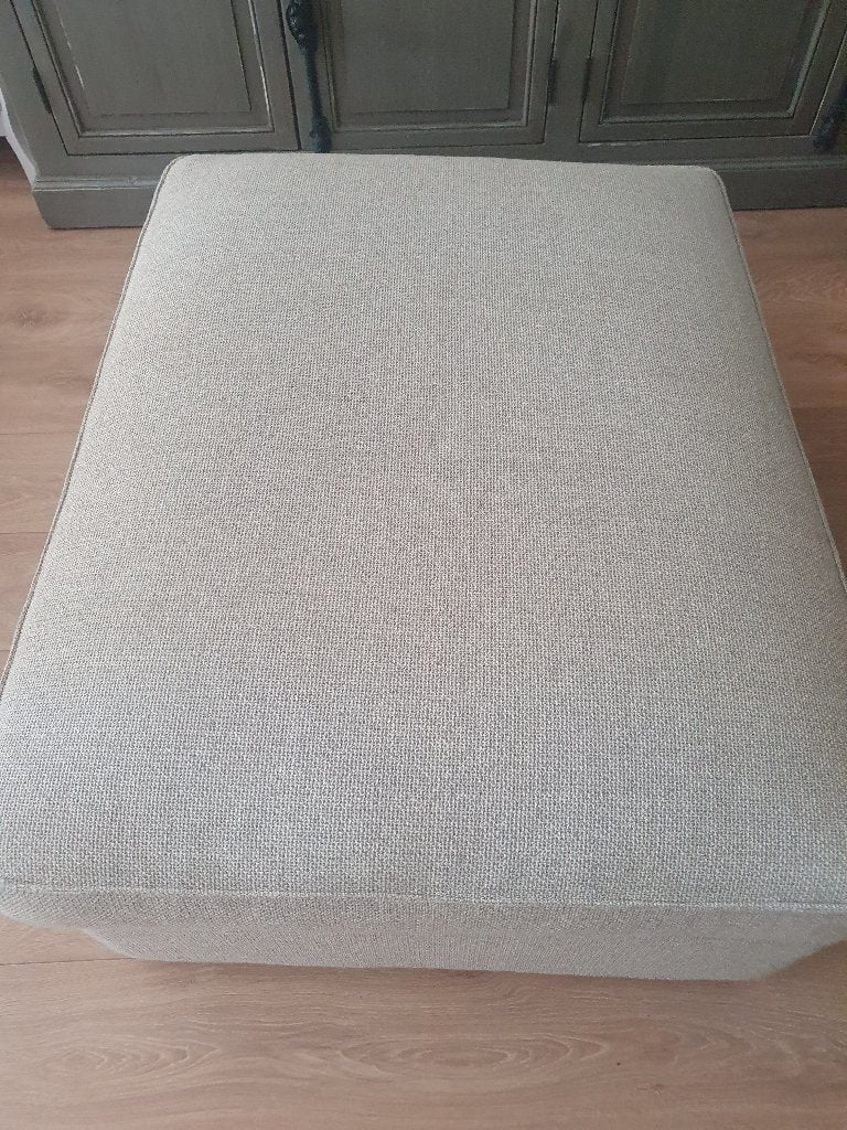Kivik grijs Hocker, hele mooie stof, Ophalen, 75 tot 100 cm, Zo goed als nieuw, 75 tot 100 cm