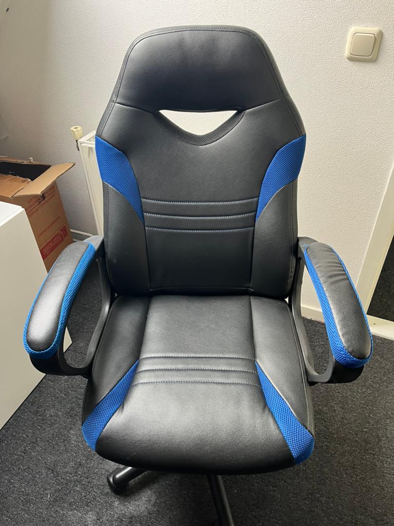 Bureau/game stoel, Ophalen, Zo goed als nieuw, Zwart