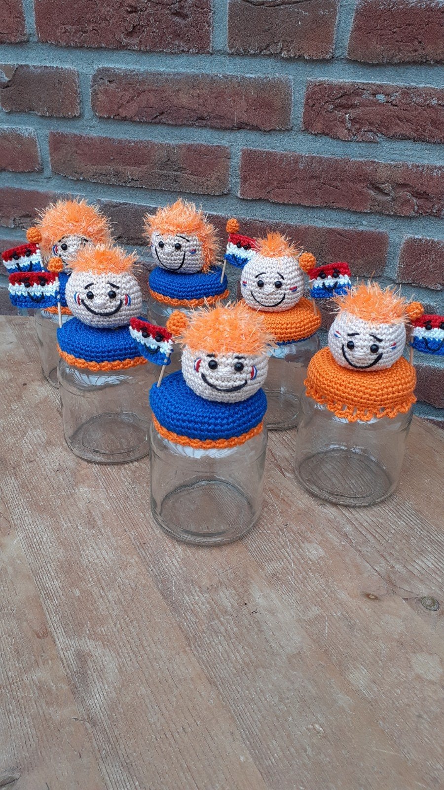 Oranje potjes met gehaakte poppetjes - WK/EK voetbal, Ophalen of Verzenden, Nieuw