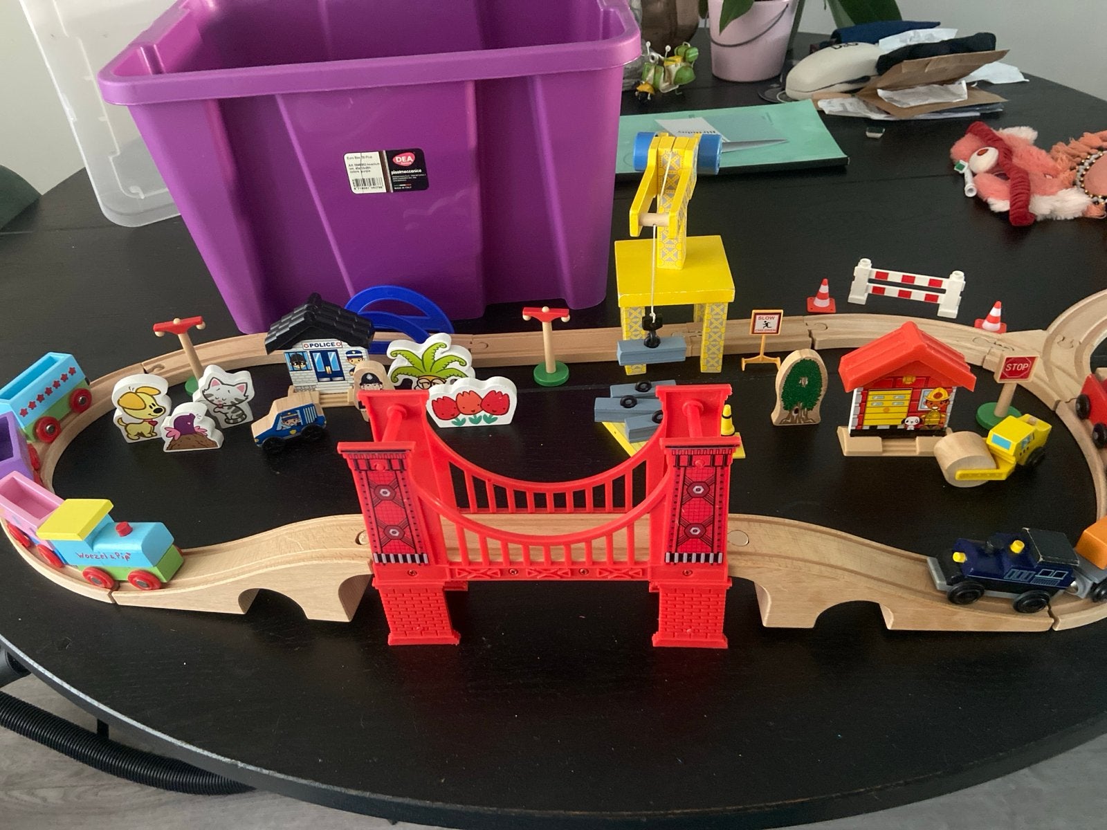 Grote set houten treinrails met (Woezel en Pip) wagonnetjes, Ophalen of Verzenden, Zo goed als nieuw, Overige typen