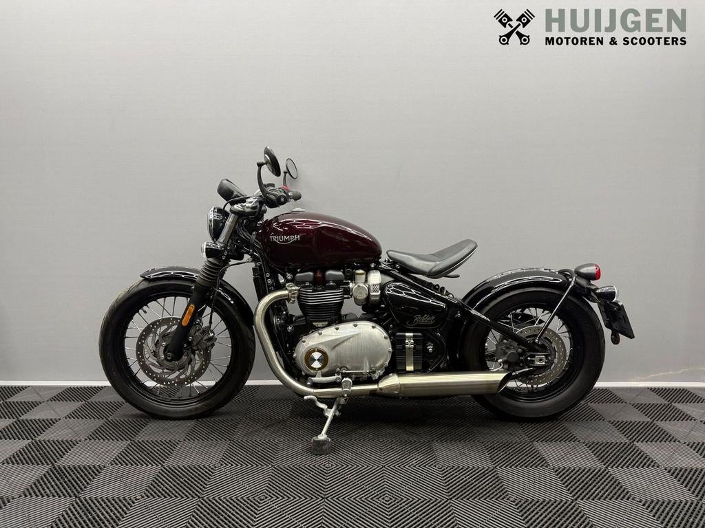 TRIUMPH BONNEVILLE BOBBER (6400Km | bj 2018), Motoren, Motoren | Triumph, 2 cilinders, Bedrijf, Onbekend, Meer dan 35 kW