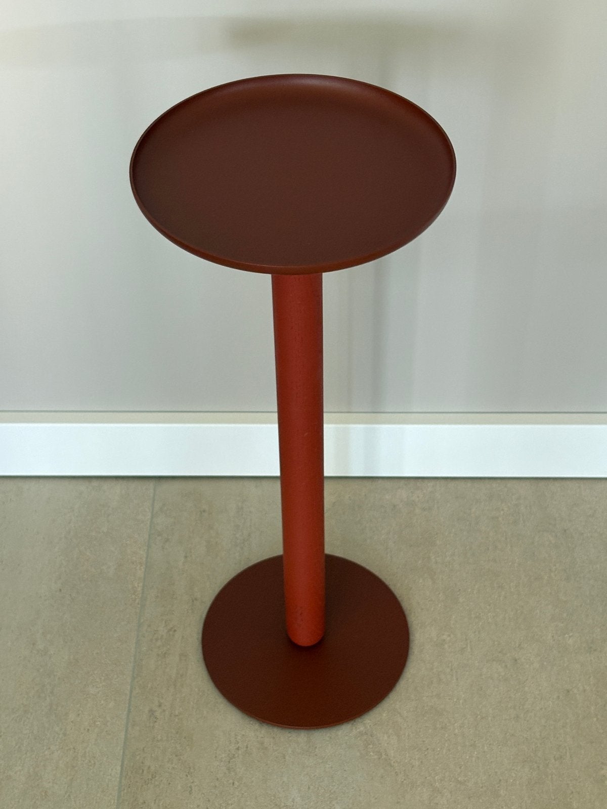 Artifort Balans Mini - Bijzettafel Orange Brown (55 cm hoog), Minder dan 55 cm, Metaal of Aluminium, Rond, Zo goed als nieuw