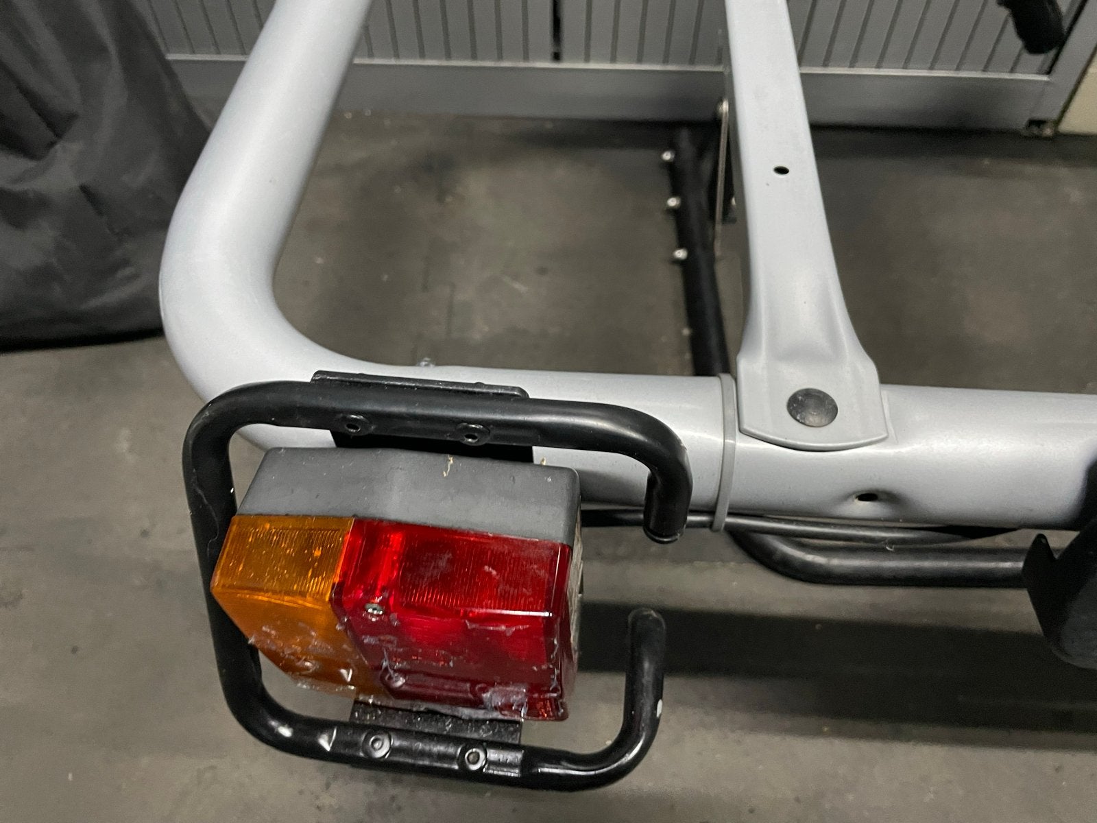 Thule Easybase Platform - Uitbreidbaar en Veelzijdig, Auto diversen, Ophalen, Zo goed als nieuw