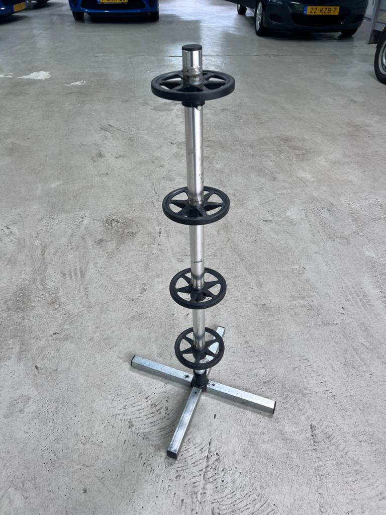 Ultimate Speed Bandenrek / Velgenboom met hoes, Ophalen, Gebruikt