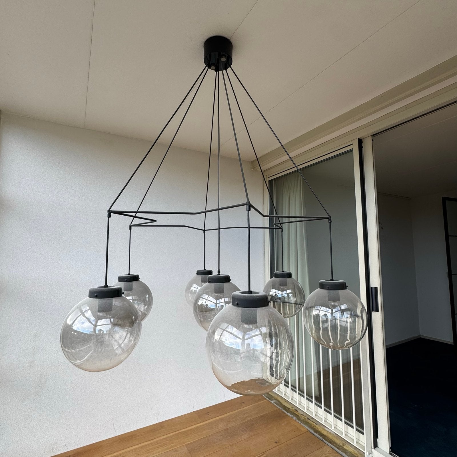 Moderne Set van 2 hanglamps – 7 en 3 lichtpunten, Ophalen, Zo goed als nieuw, Glas, E27 (groot)