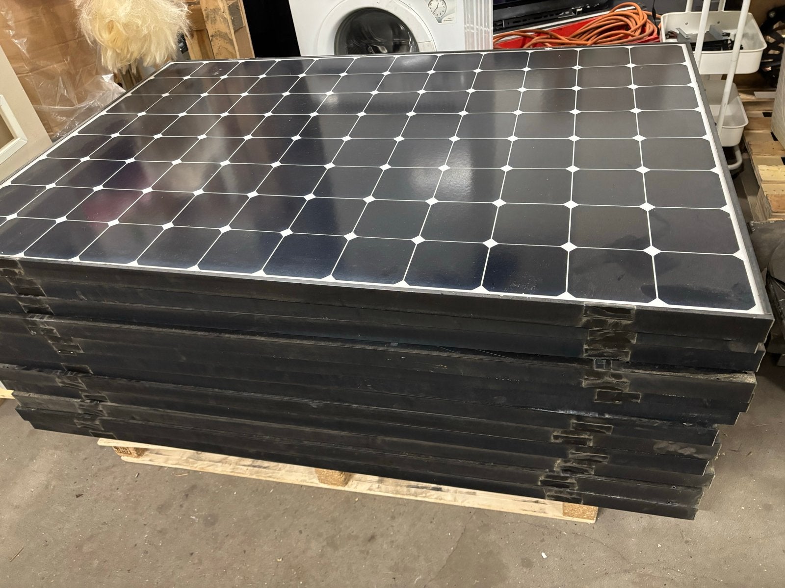 Sunpower spr-e20-330 zonnepanelen, Ophalen, Gebruikt, Paneel, 200 wattpiek of meer