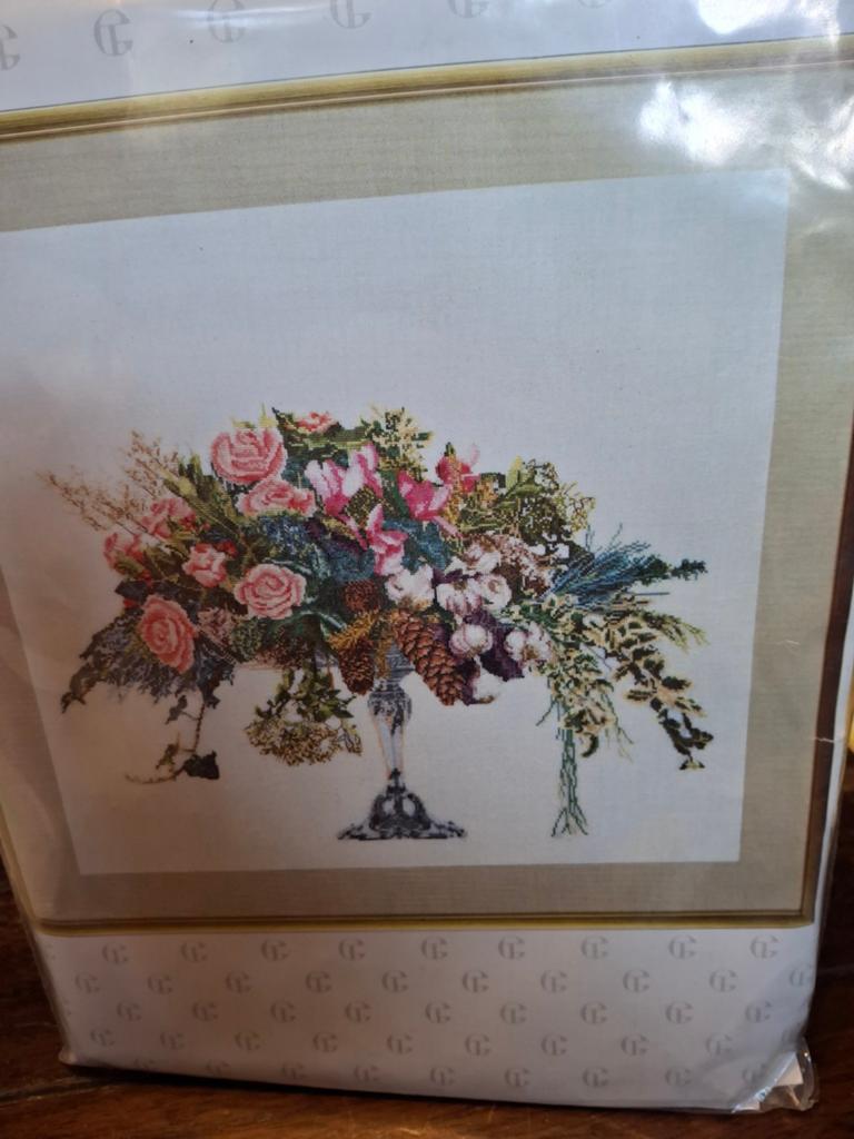 Winter boeket, Ophalen of Verzenden, Nieuw, Borduurpakket