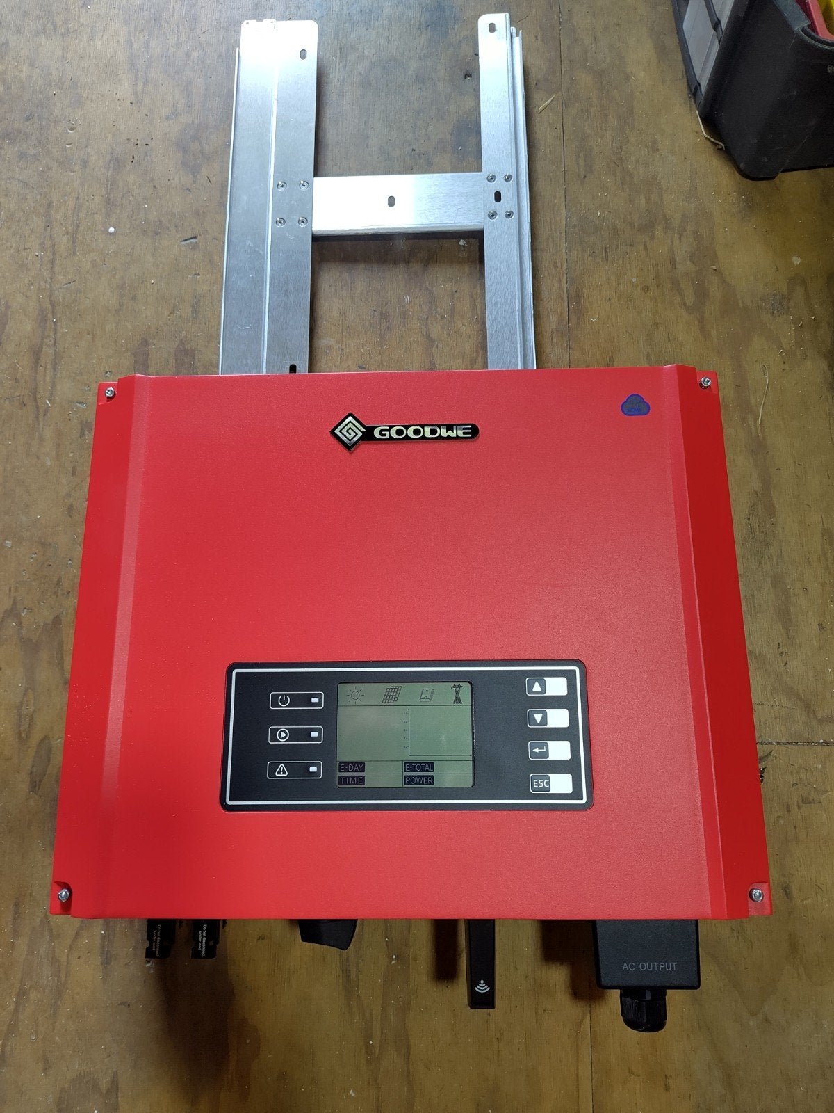 GoodWe GW8000-DT Driefase Omvormer (2019), Doe-het-zelf en Verbouw, Zonnepanelen en Toebehoren, Ophalen