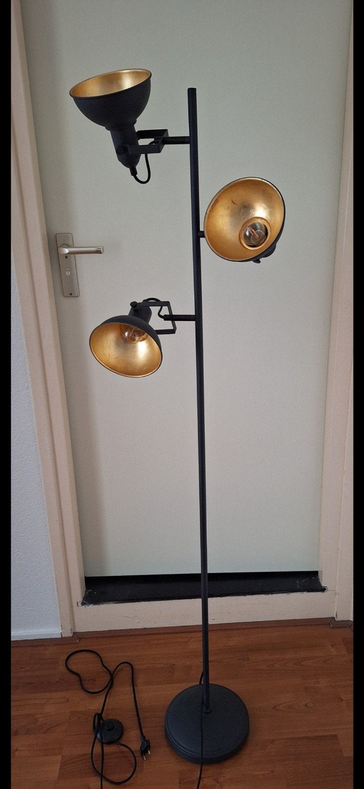 staande lamp industrieel, Ophalen, Zo goed als nieuw