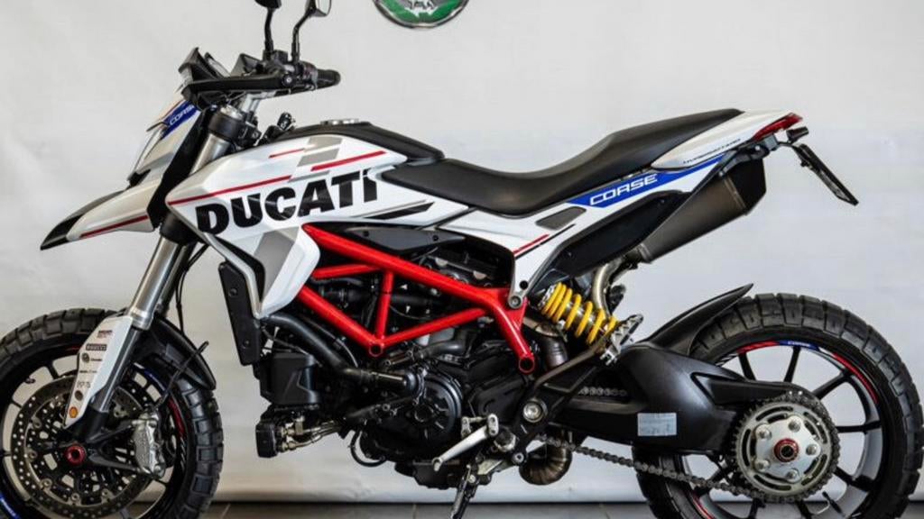 Ducati Hypermotard SP Corse - Krachtige Supermoto 821, Motoren, 2 cilinders, Motorrijbewijs A, Gebruikt, Meer dan 35 kW