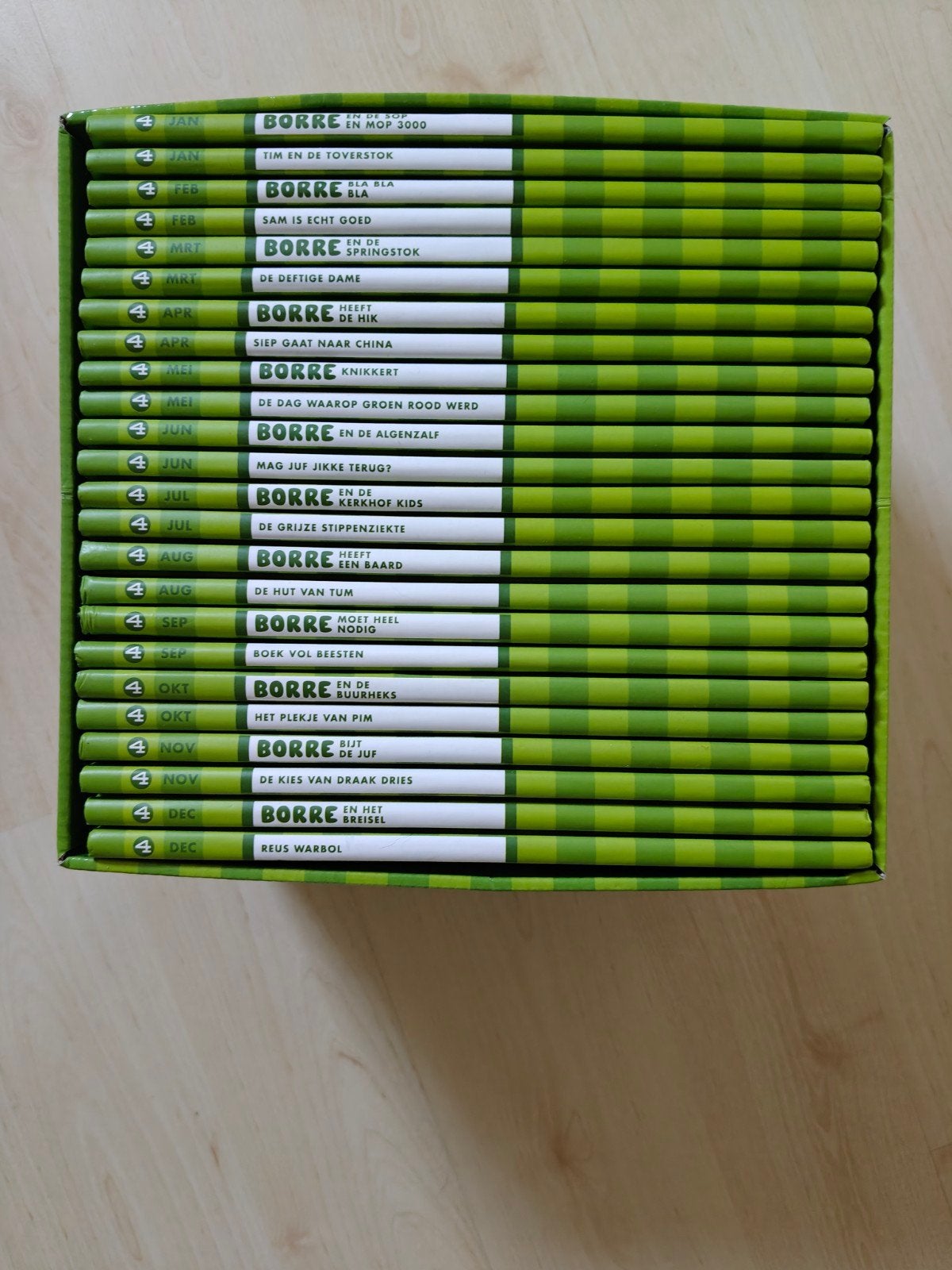 Borre boeken in box compleet, groep 5, Ophalen of Verzenden, Zo goed als nieuw, Fictie algemeen