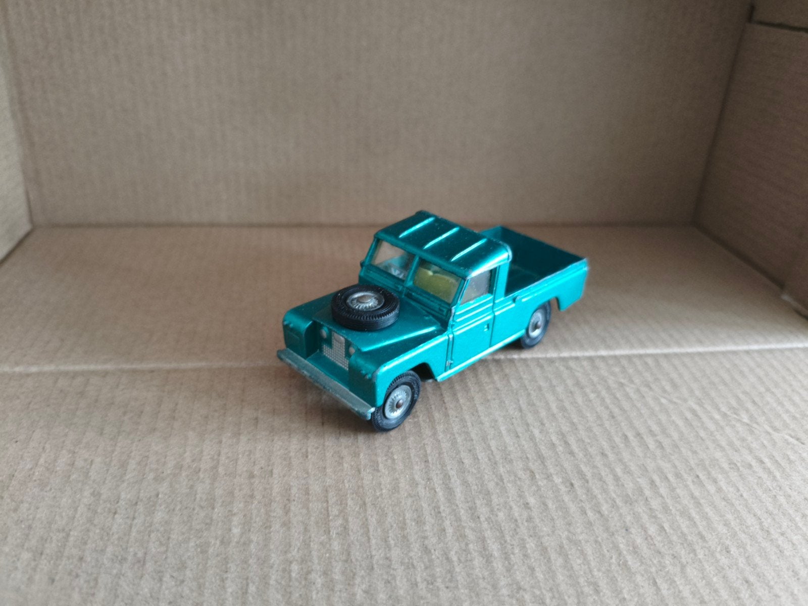 Corgi Toys Land Rover 109" W.B. 1:43 - Vintage Speelgoedauto, Ophalen of Verzenden, Gebruikt, Auto, Corgi