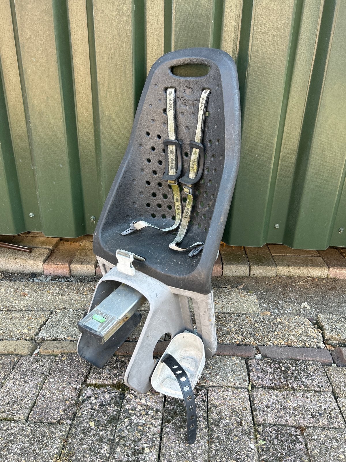 Yepp Fietsstoeltje - Gebruikt, Ophalen, Gebruikt, Achterzitje, Voetsteuntjes