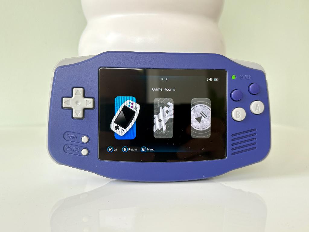 Anbernic RG34XX Indigo + Travel Case en Screenprotector, Spelcomputers en Games, Spelcomputers | Overige, Ophalen of Verzenden