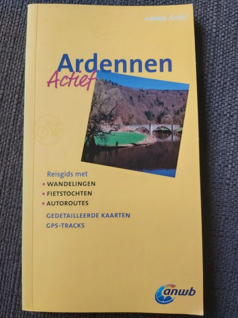 ANWB Actief Ardennen Reisgids - Wandelen, Fietsen, Auto, Gelezen, Europa, Ophalen of Verzenden, Reisgids of -boek