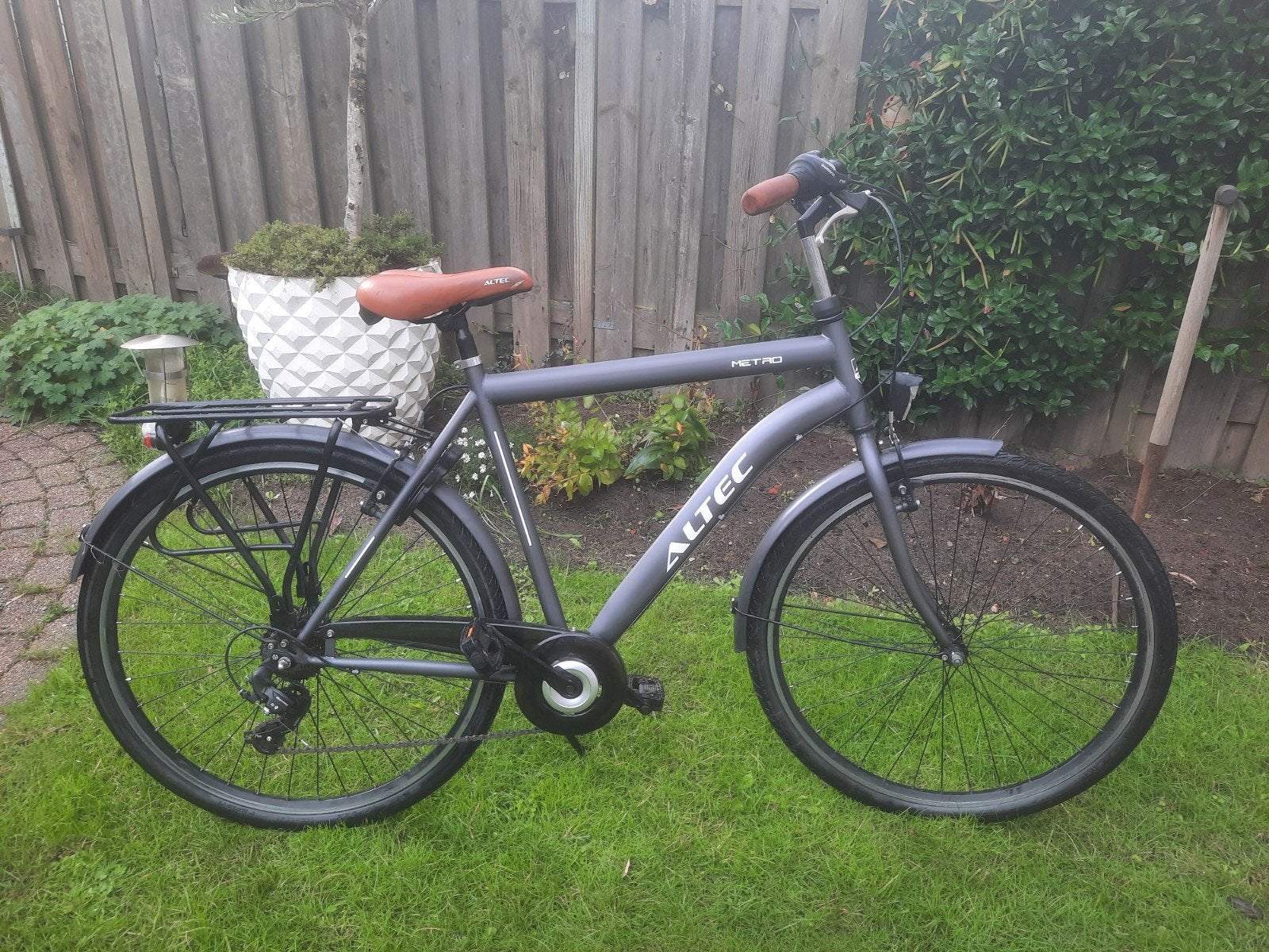 zeer nette altec metro herenfiets, Velgrem, Versnellingen, Zo goed als nieuw, 53 tot 57 cm
