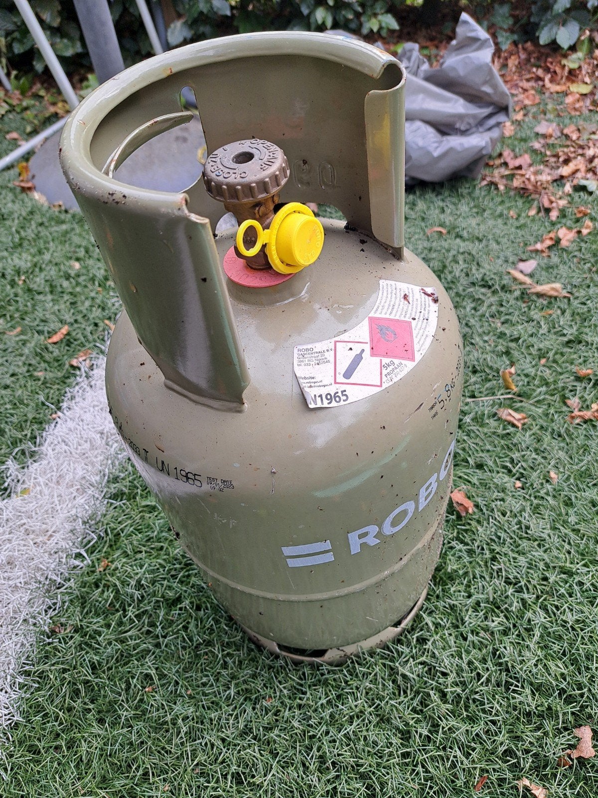 Volle Duitse gasfles 5.8 kg  met nieuwe gasdrukregelaar, Ophalen, Nieuw