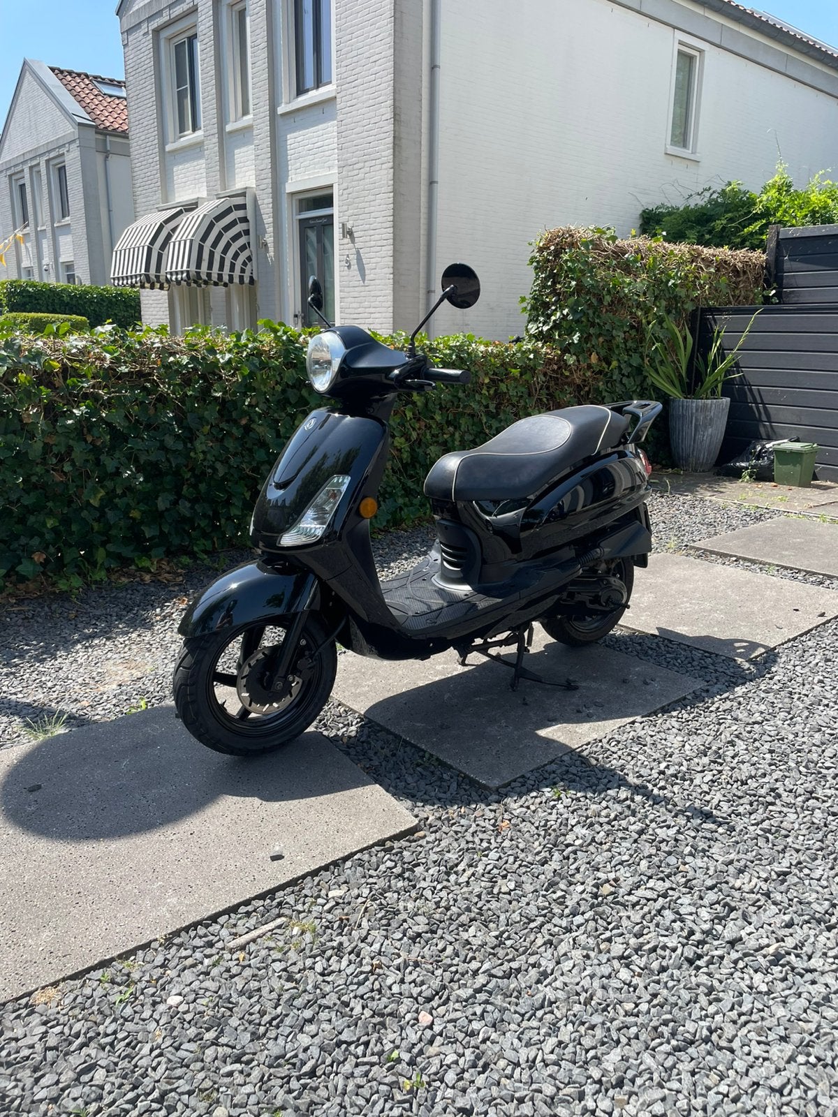 Sym fiddle 2 50cc brom, Fietsen en Brommers, Scooters | SYM, Ophalen, Zo goed als nieuw, Benzine, Fiddle