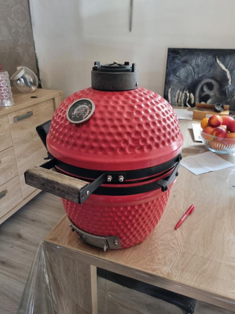 Rode kamado 13 inch, Tuin en Terras, Houtskoolbarbecues, Ophalen of Verzenden