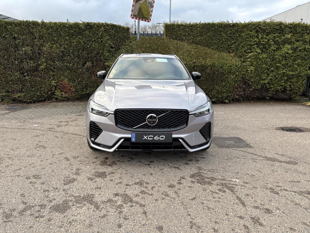 Volvo XC60 2.0 T6 Plug-in hybrid AWD Ultra Dark, Automaat, 4 cilinders, 180 min, XC60