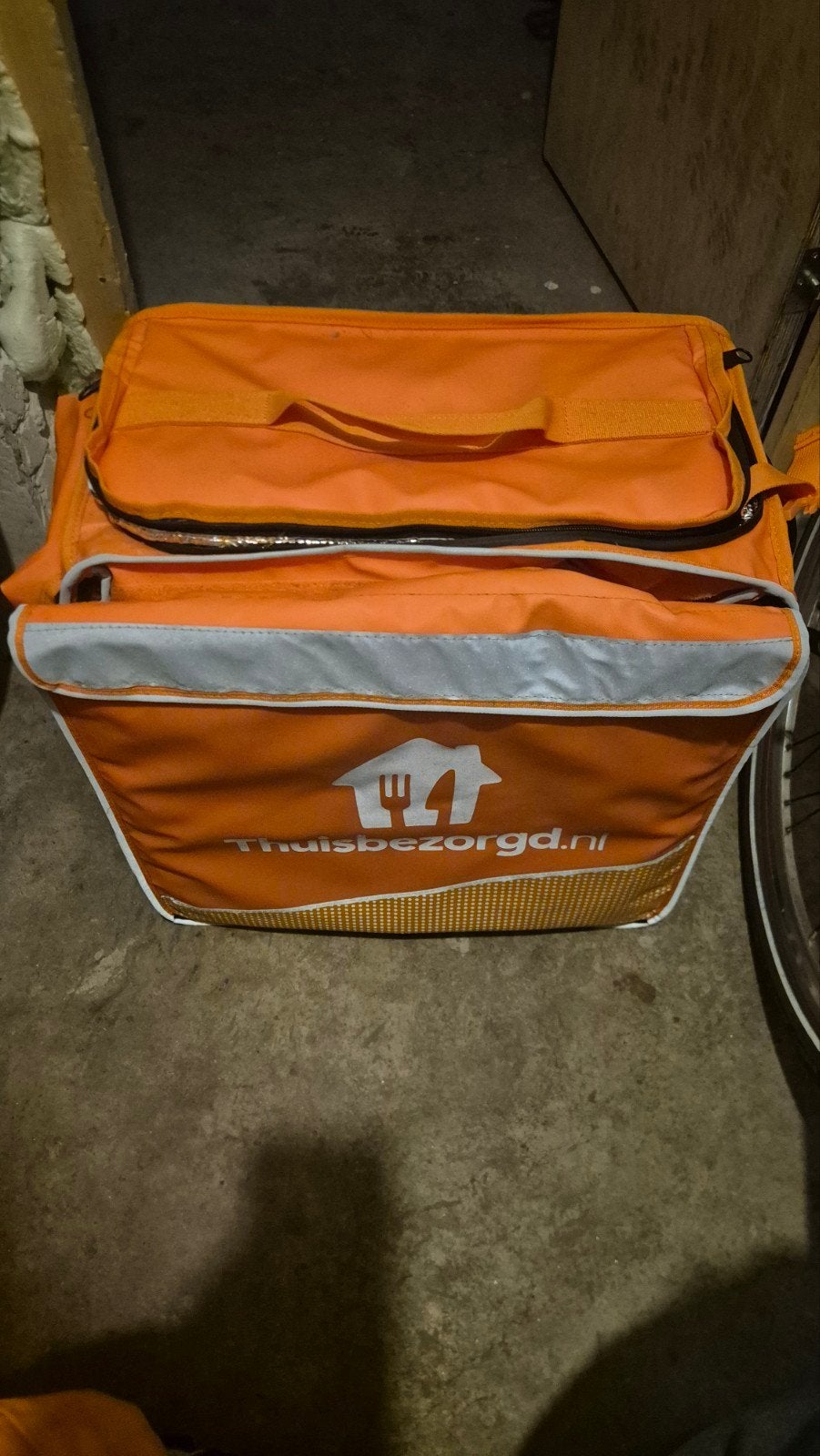 Thuisbezorgd bezorgtas, 40 cm of meer, Ophalen of Verzenden, Zo goed als nieuw, Waterdicht