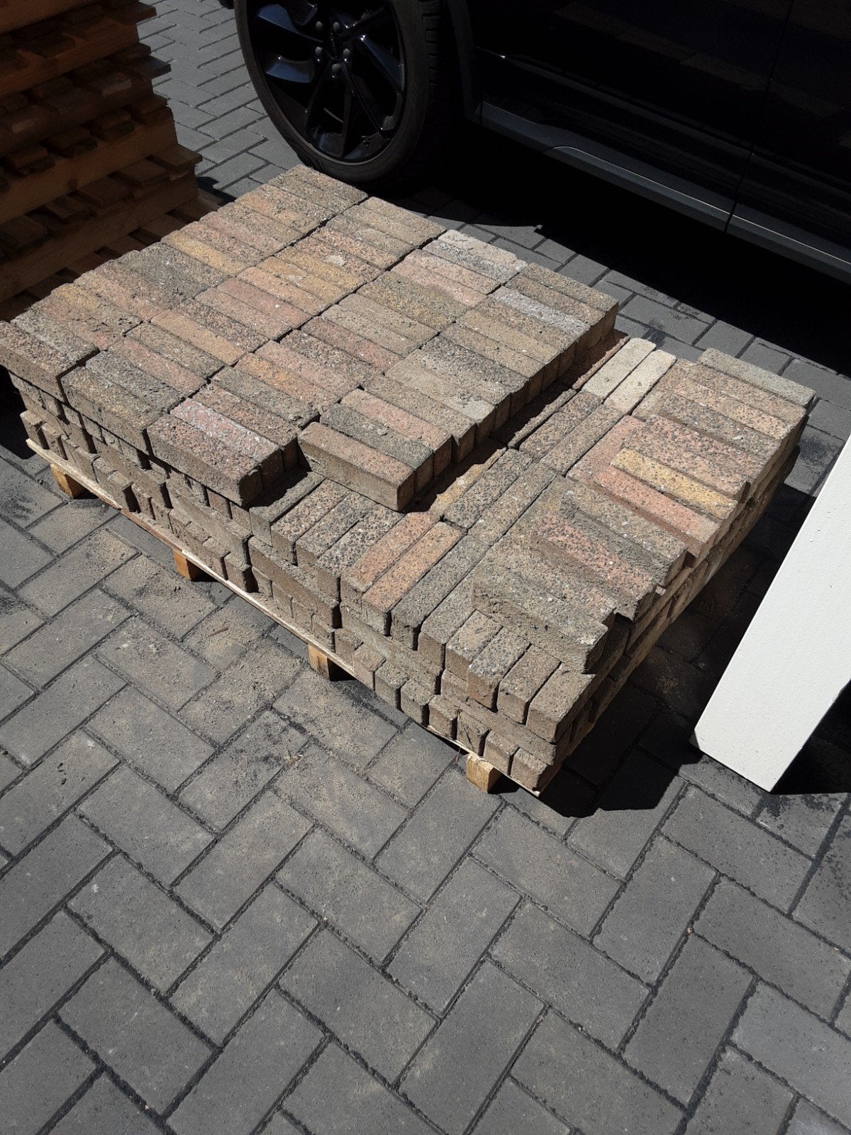 320 gebruikte klinkers (waaltjes)voor terras of oprit, Ophalen, Gebruikt, Klinkers, Minder dan 5 m²