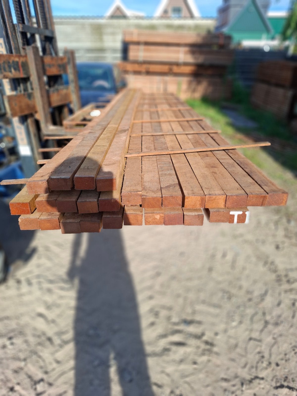 hardhout palen balken onderleggers 370x6x4 cm bezorgen mogel, Ophalen, Nieuw, Hardhout, 250 cm of meer