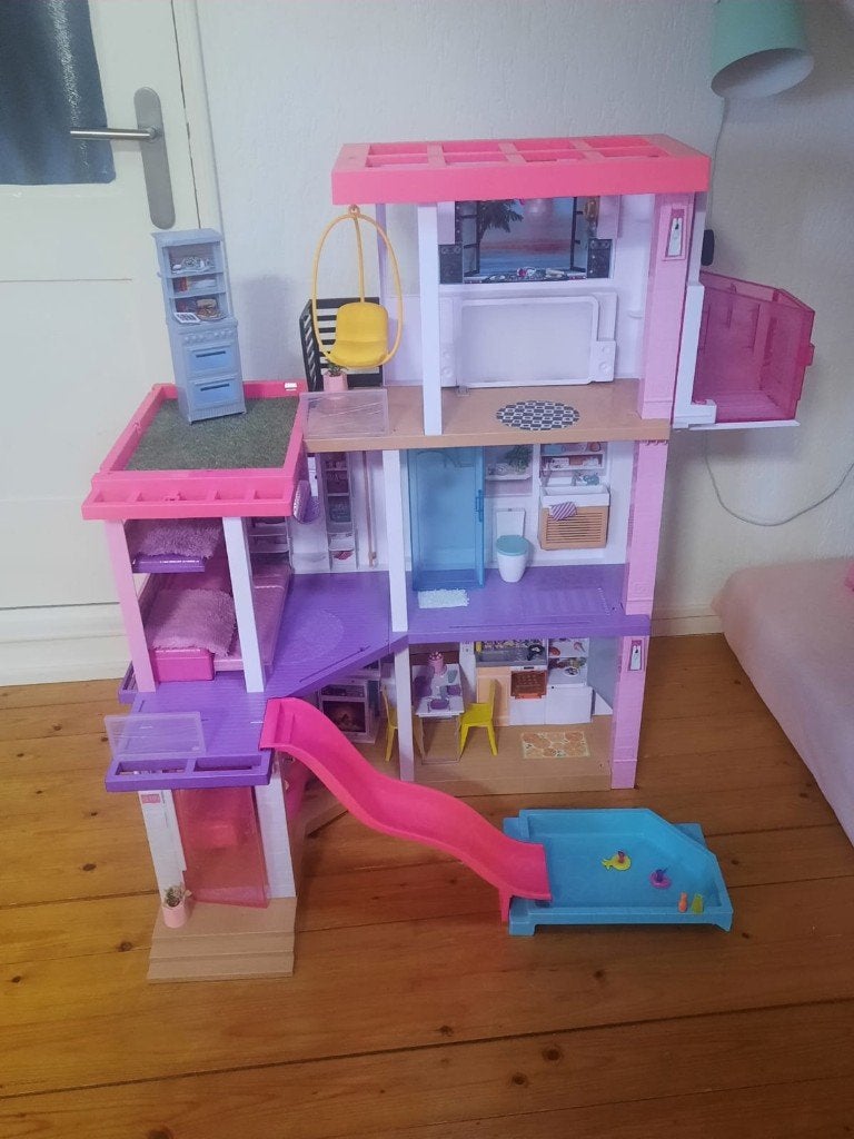 barbiehuis, Kinderen en Baby's, Ophalen, Zo goed als nieuw, Poppenhuis