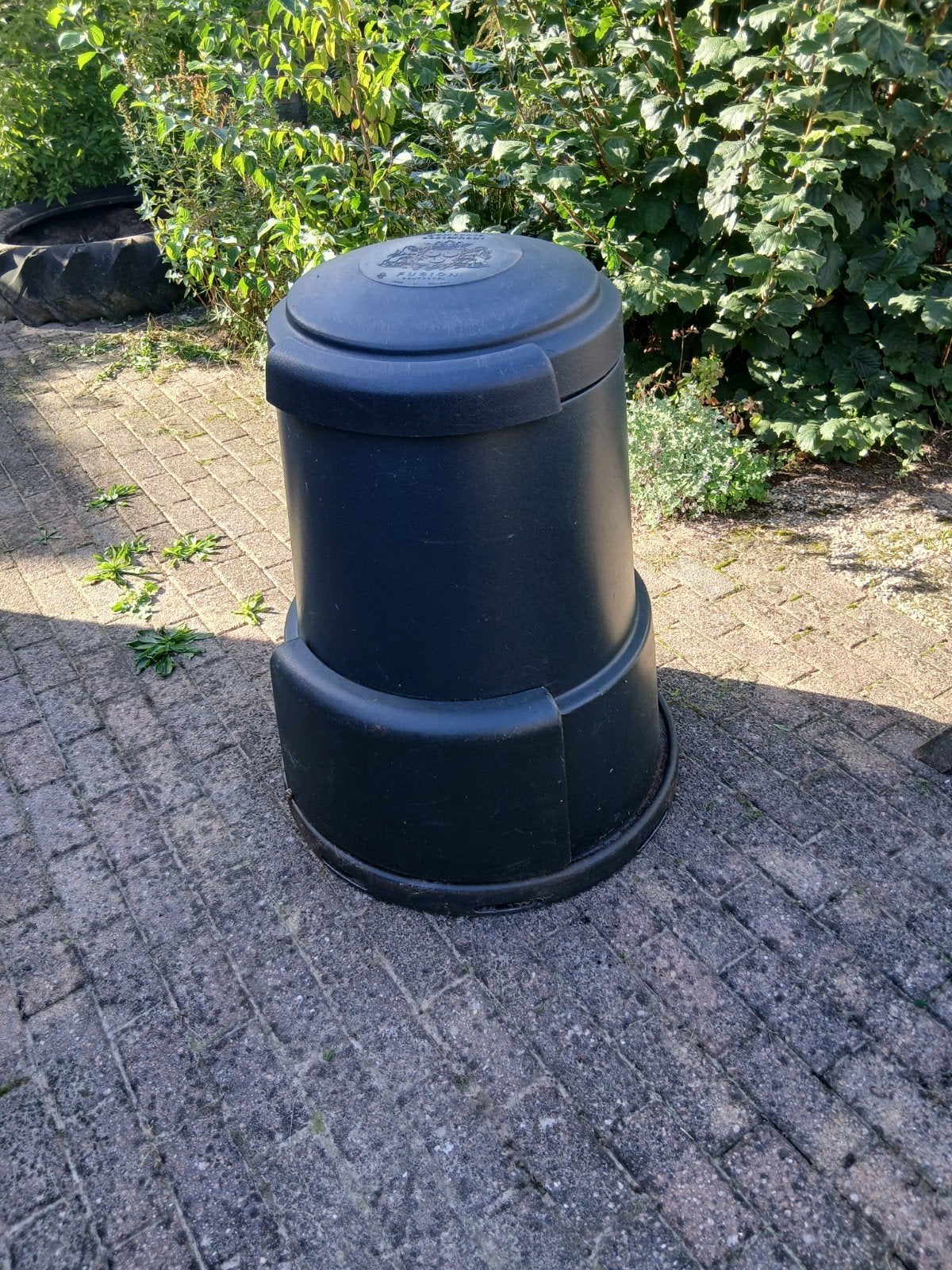degelijk compostvat, Ophalen