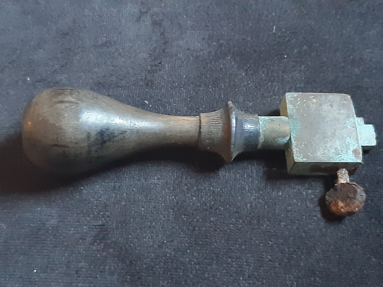 Ouderwets "gereedschap" v drukkerij,?"datumstempel"?,"patina, Antiek en Kunst, Curiosa en Brocante, Ophalen of Verzenden