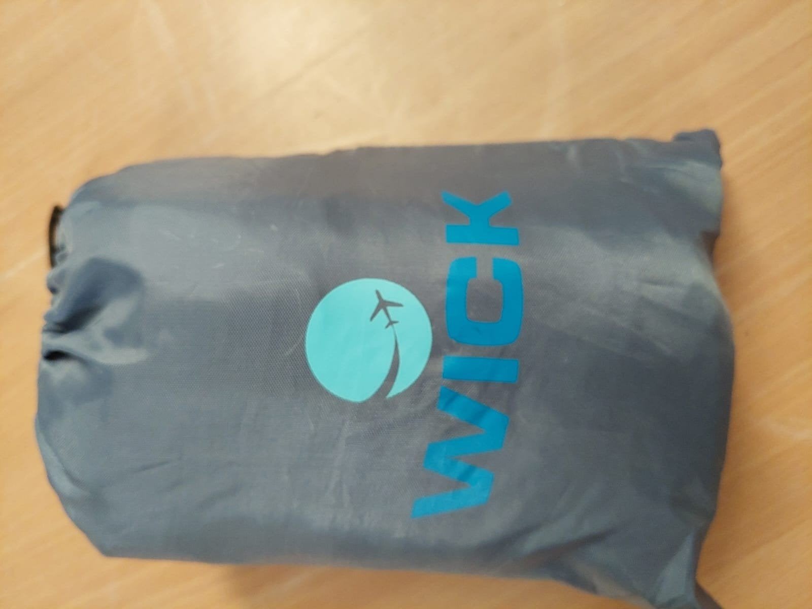 Wick Opblaasbaar Voetenbankje/Reiskussen met Pomp, Ophalen of Verzenden, Gebruikt, 1-persoons