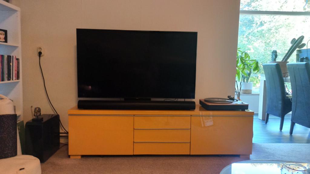 Ikea Besta TV meubel - 180x42x38 cm - Onbeschadigd, Huis en Inrichting, Ophalen, 150 tot 200 cm, Zo goed als nieuw, Minder dan 100 cm