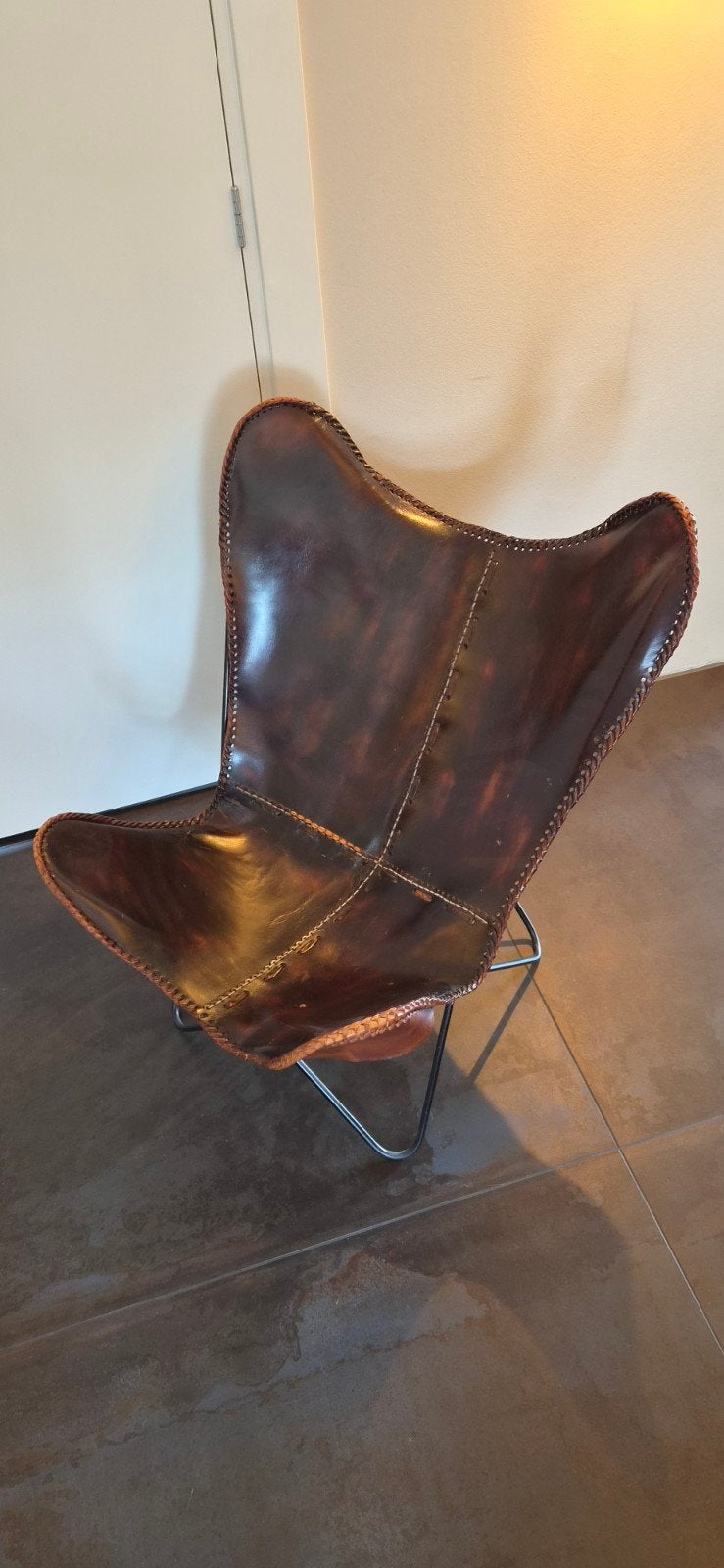 Leren Vlinderstoel - Bruin, Huis en Inrichting, Ophalen, Gebruikt, Bruin, Vintage, Industrieel