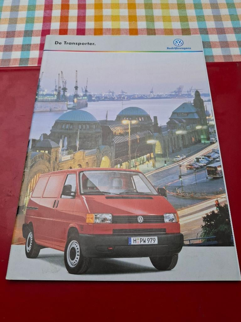 Volkswagen Transporter T4 - Nederlandse folder 1999, Boeken, Verzenden, Zo goed als nieuw, Volkswagen, Volkswagen Bedrijfswagens