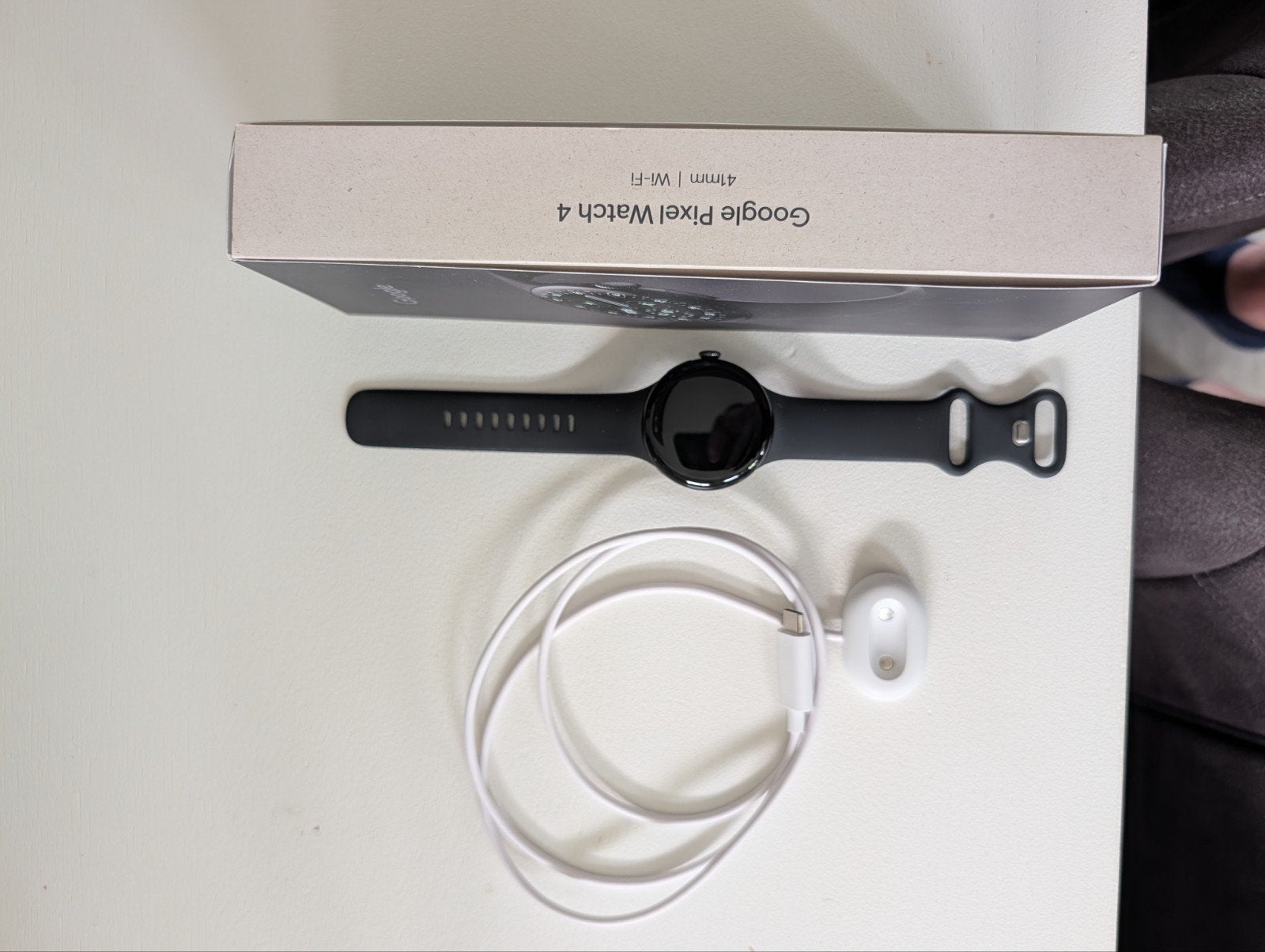 Google Pixel Watch 4 41mm - Zo goed als nieuw, Google, Zwart, Ophalen of Verzenden, Zo goed als nieuw