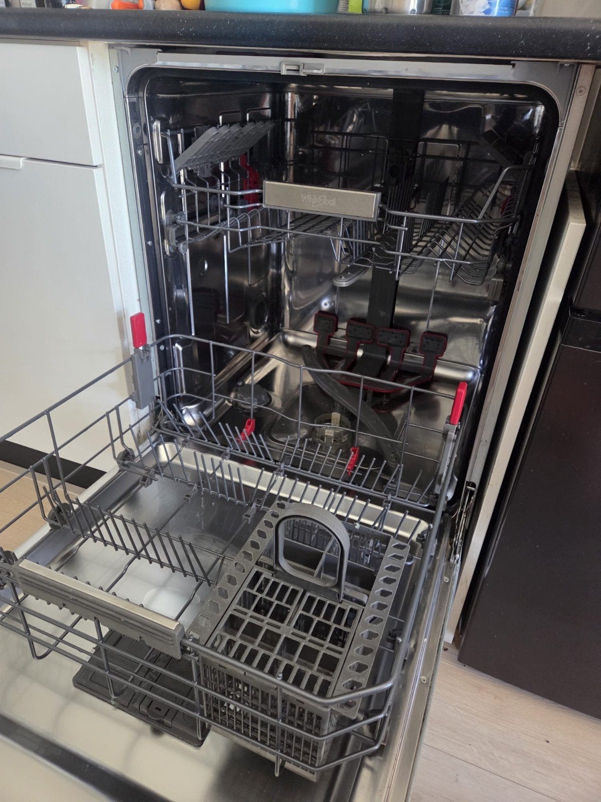 inbouw vaatwasser whirtpool, Witgoed en Apparatuur, Vaatwasmachines, Ophalen, Zo goed als nieuw, Inbouw, Minder dan 85 cm