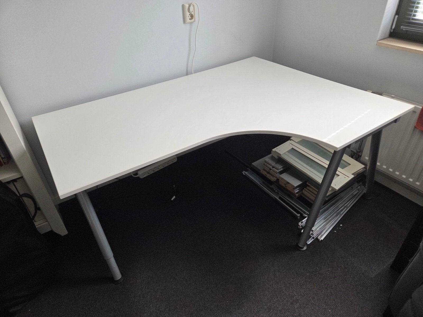 Gratis Ikea hoekbureau wit, Huis en Inrichting, Ophalen, 160 cm, Gebruikt, Hoekbureau
