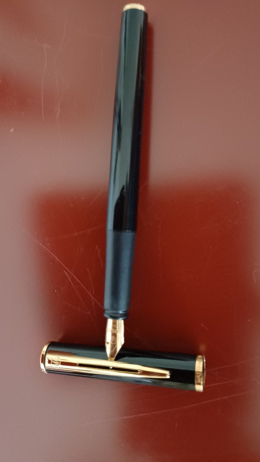 Waterman Vulpen - Zwart met Gouden Details, Gebruikt, Info@waterman.com, Ophalen of Verzenden, 1000 Waterman Blvd, Paris, France
