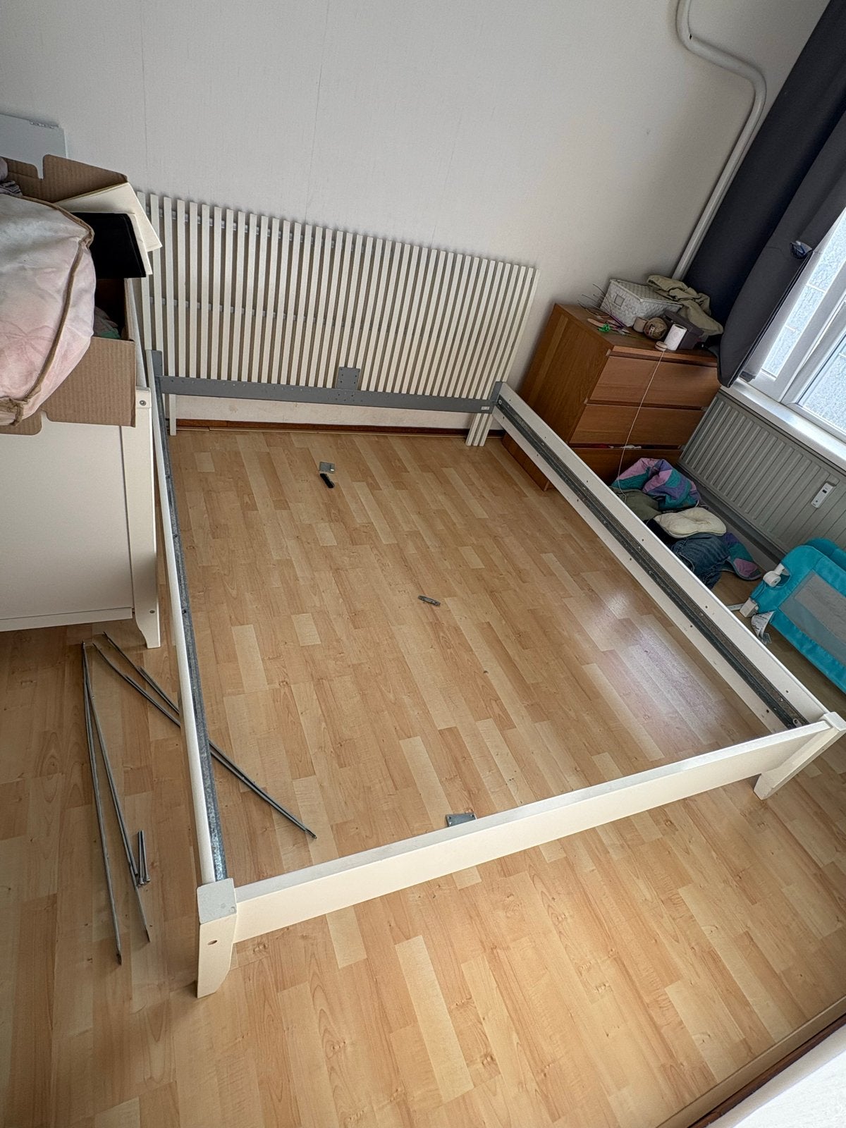 Tweepersoonsbed frame wit - 140x200 cm, Huis en Inrichting, Ophalen, Gebruikt, Wit, Tweepersoons