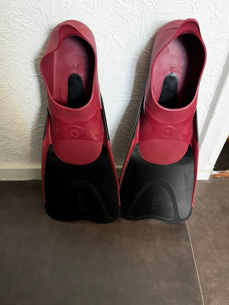 Flippers/scuba maat 40-41, Ophalen, Zo goed als nieuw, Zwem- of Duikvliezen