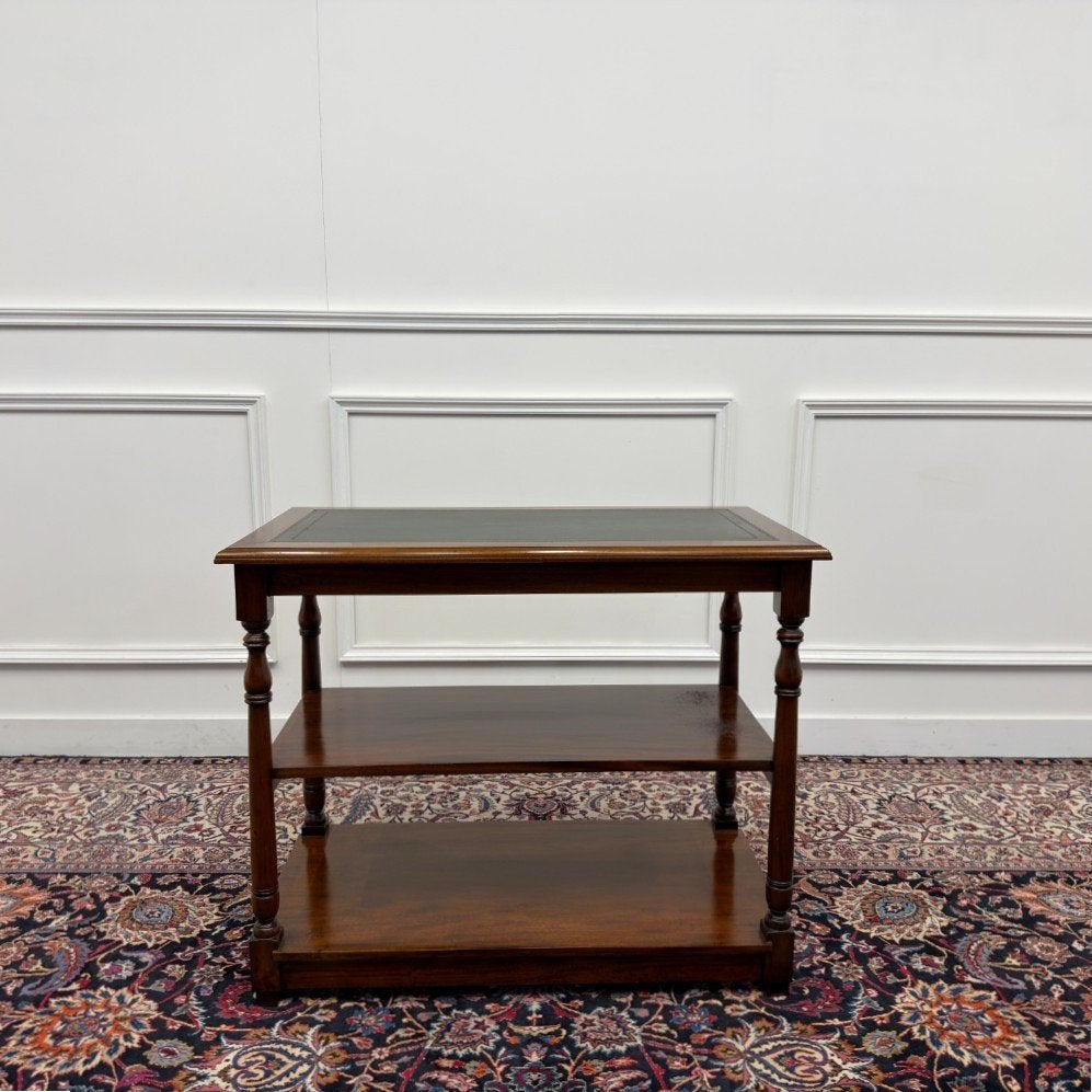 Klassiek Engelse Chesterfield Sidetable, Ophalen of Verzenden
