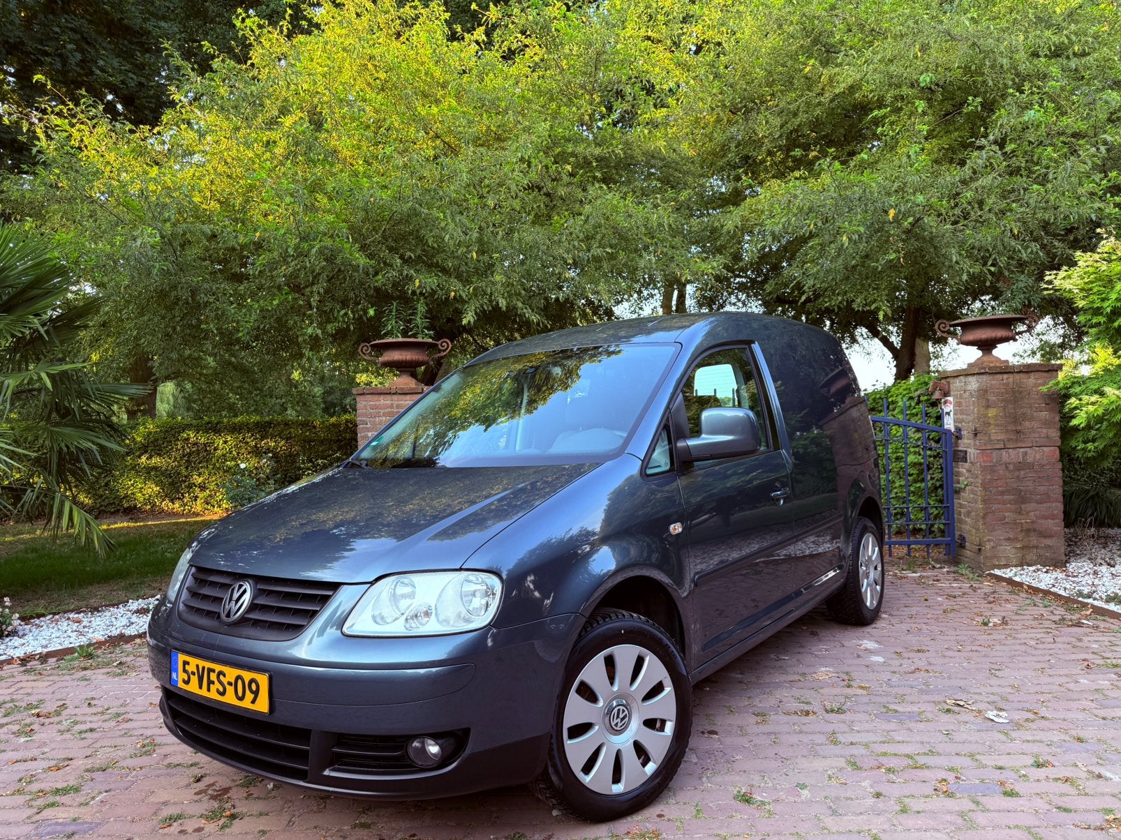 Volkswagen Caddy 1.9 TDI 2009 159721 KM Youngtimer Ex BTW, Auto's, Voorwielaandrijving, Stof, 4 cilinders, Volkswagen