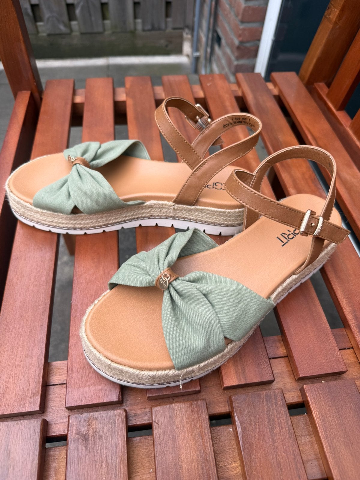 Esprit dames sandalen groen - maat 40, Ophalen, Zo goed als nieuw, Groen, Sandalen of Muiltjes