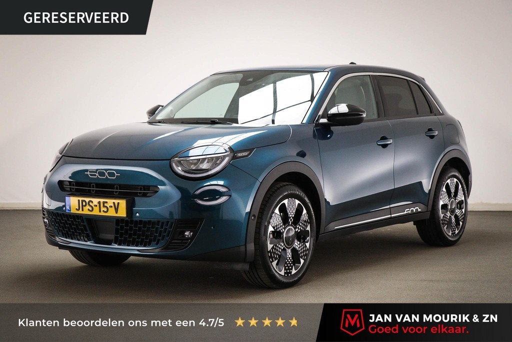 Fiat 600 1.2 Hybrid La Prima | STOELVERWARMING | SFEERVERLIC, Auto's, Fiat, Gebruikt, 1199 cc, Met garantie (alle), Blauw