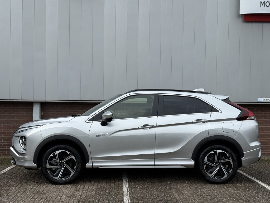 Mitsubishi Eclipse Cross 2.4 PHEV Executive | 360 camera | A, Auto's, Automaat, 14 kWh, Euro 6, 4 cilinders