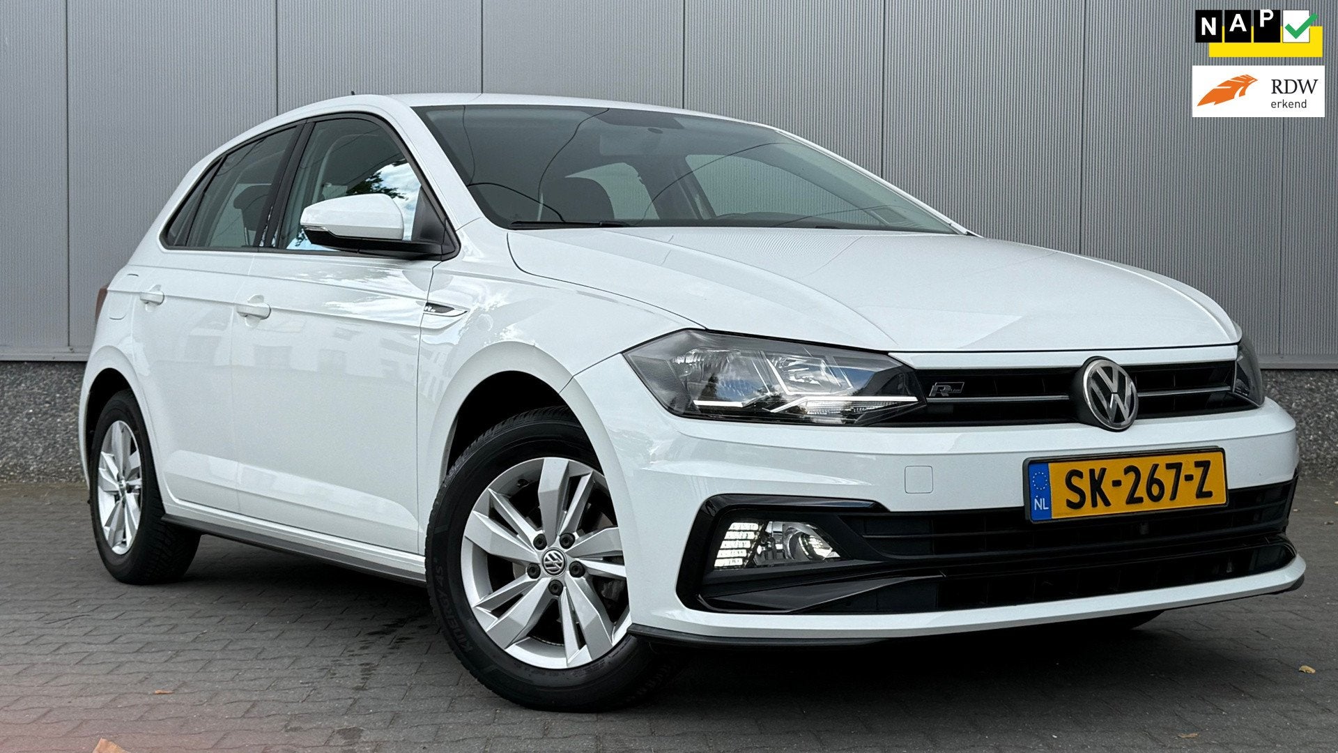 Volkswagen Polo 1.0 TSI R-Line ACC CarPlay Navi 2018, Auto's, Voorwielaandrijving, Start-stop-systeem, Stof, Origineel Nederlands