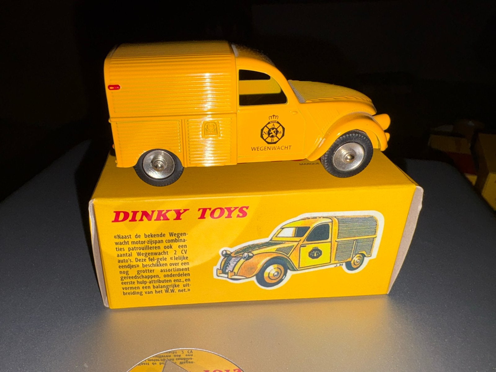 Dinky Toys 562 H Wegenwacht 2 CV Citroën met doos, Hobby en Vrije tijd, Ophalen of Verzenden, Zo goed als nieuw, Auto, Dinky Toys