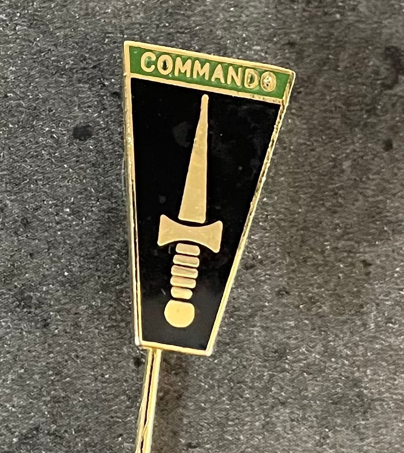 Commando speldje, Ophalen of Verzenden, Landmacht, Nederland, Embleem of Badge